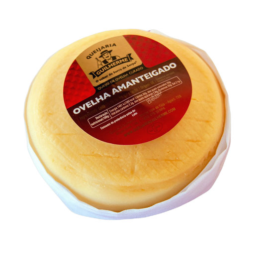 Queijo de ovelha amanteigado grande de 900 a 1000 g